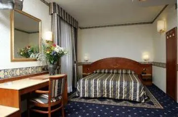 Mokinba Hotels Baviera Milan