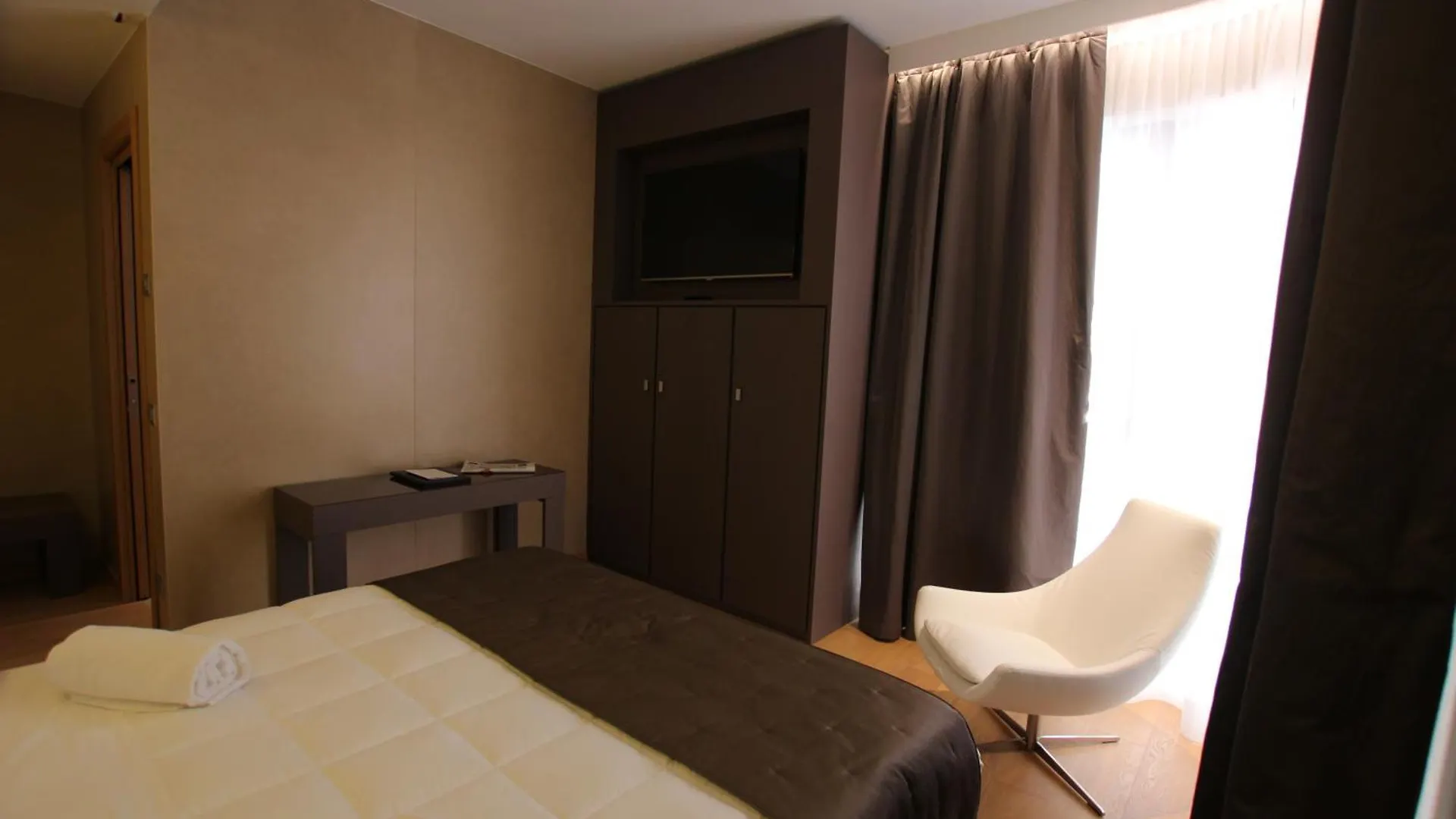 ****  Mokinba Hotels Baviera Milan Italy